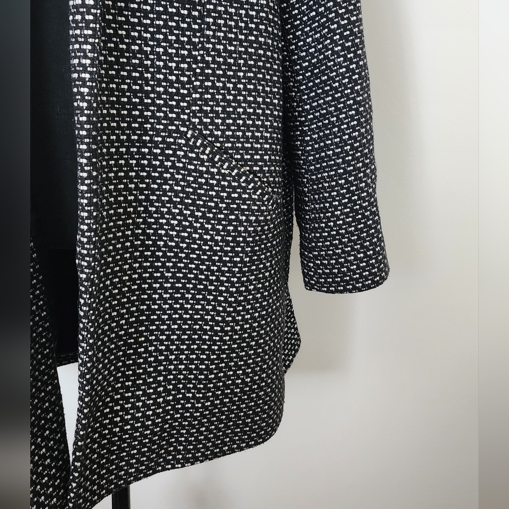 Halogen Womens Long Blazer Jacket Size M White and Black Preppy Chic - Picture 7 of 12